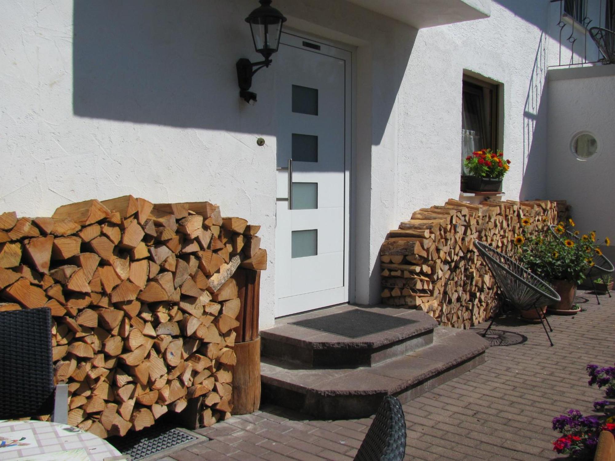 #7 Ferienhaus Mit Schlossblick Trunkelsberg Fuer Max 6 Personen,Kueche Komplett Eingerichtet, 2 Baeder 3 Schlafzimmer Top-Ausstattung Exterior foto